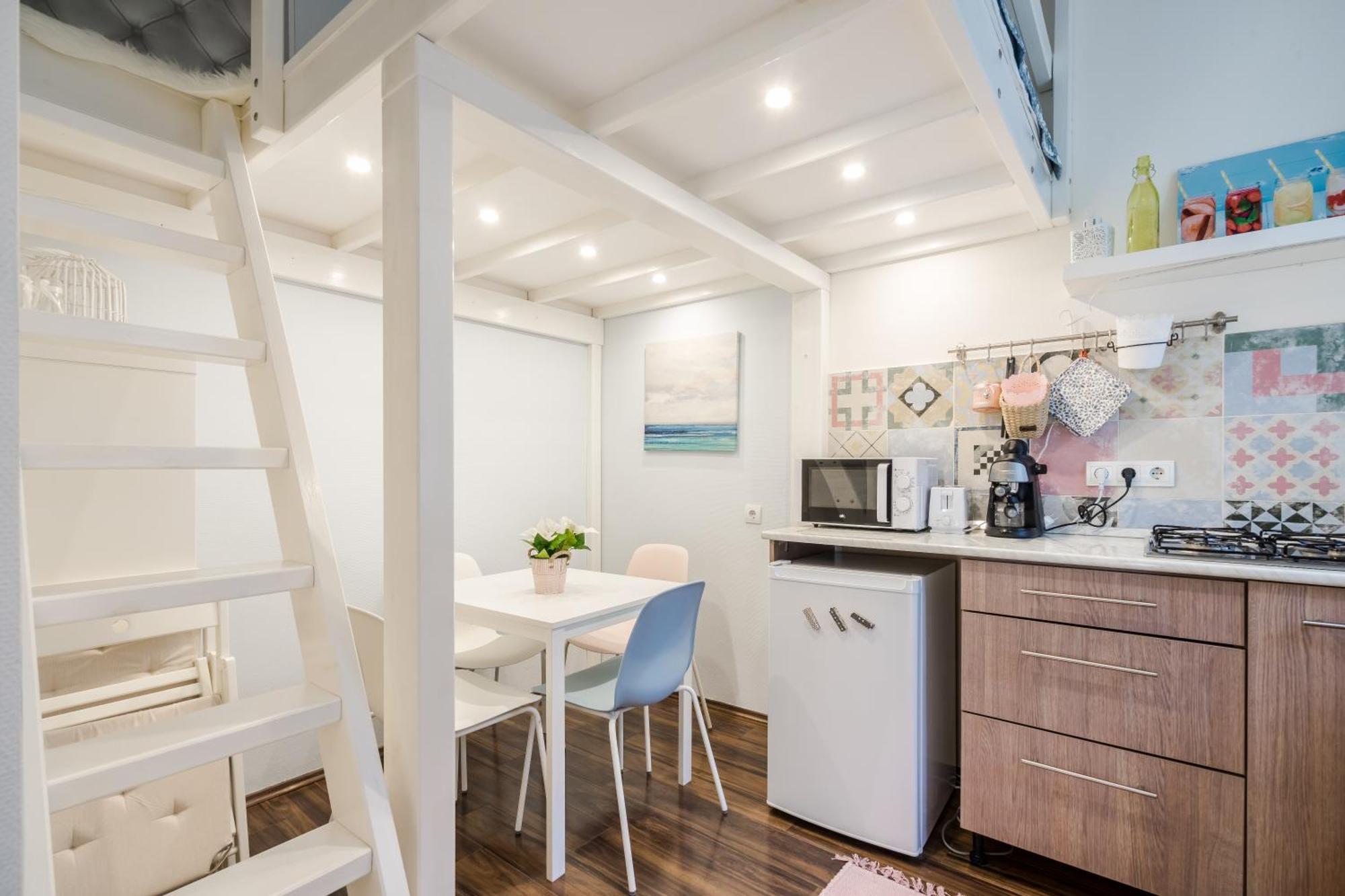 Bpr Stylish Mosaic Home With Terrace Budapest Extérieur photo